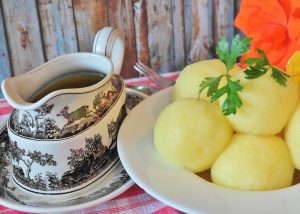 Read more about the article Erdäpfelknödel