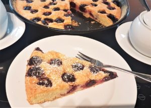 Read more about the article Kirschenkuchen