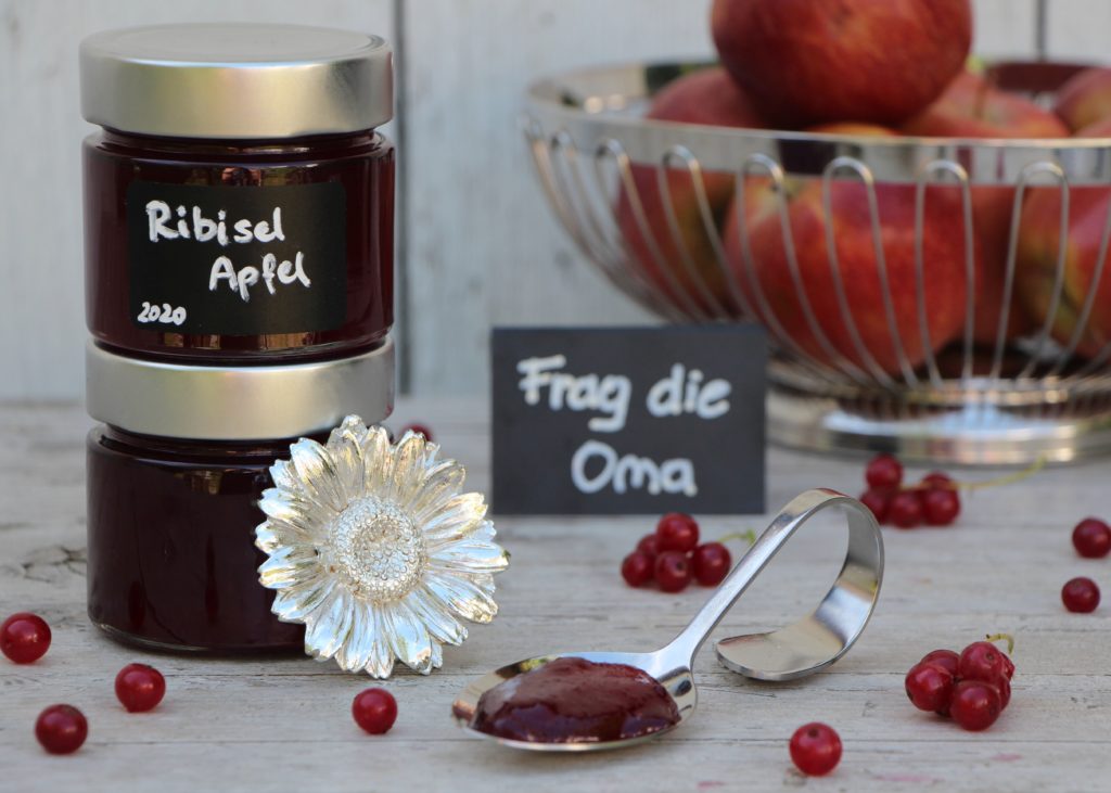 Read more about the article Ribisel-Apfel-Gelee