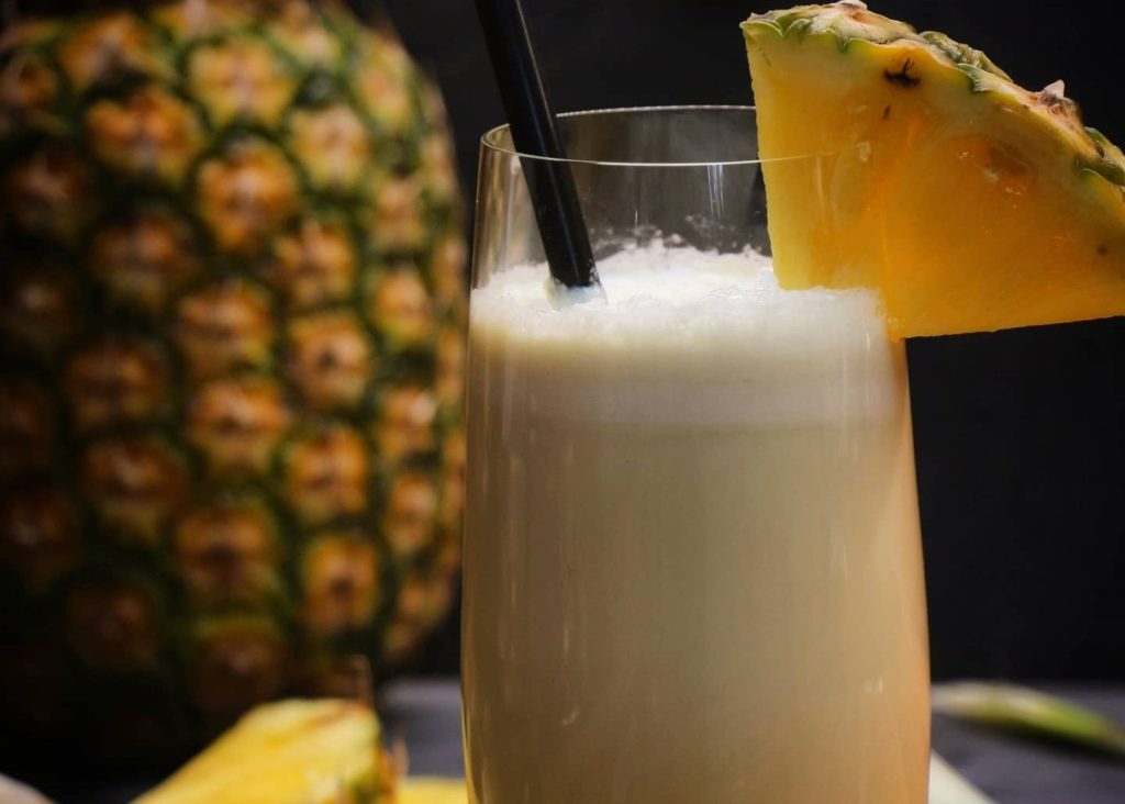 Read more about the article Piña Colada / Virgin Colada